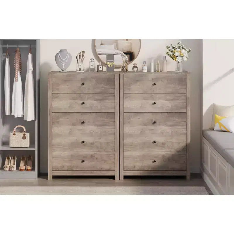 5 Drawer Dresser for Bedroom, Wood Storage Chest with Deep Drawers, Modern Simple Dresser for Living Room Hallway