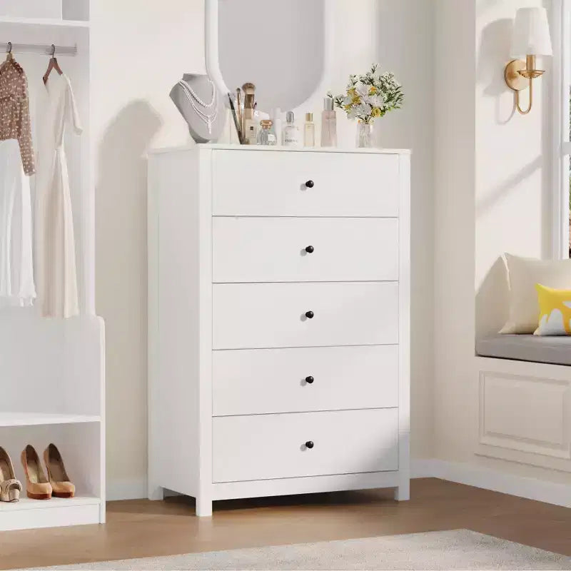 5 Drawer Dresser for Bedroom, Wood Storage Chest with Deep Drawers, Modern Simple Dresser for Living Room Hallway