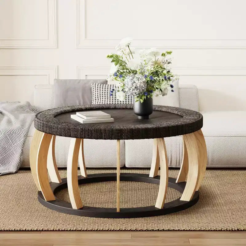 Table basse ronde de 80 cm, table d'appoint de style bohème, avec pieds incurvés en bois massif et plateau tissé en rotin